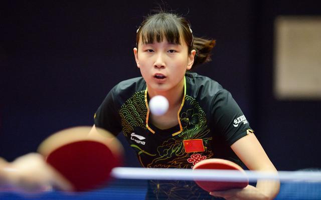 破中伤及右 破中伤及右